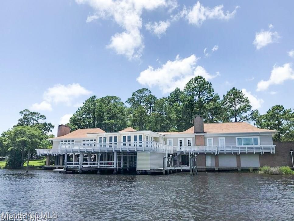 3900 Windsor Rd S, Theodore, AL 36582 4 Bed, 7 Bath SingleFamily