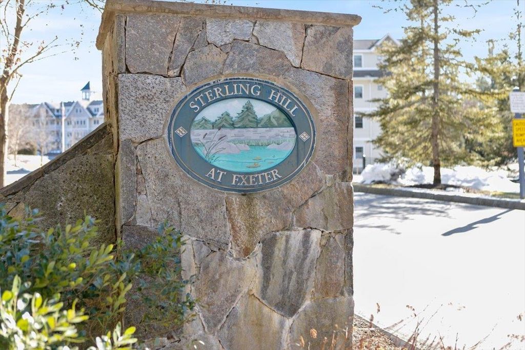 2 Sterling Hill Lane UNIT 218, Exeter, NH 03833