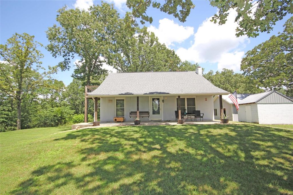 97 Highway Tt, Steelville, MO 4 Bed, 2 Bath SingleFamily Home 45