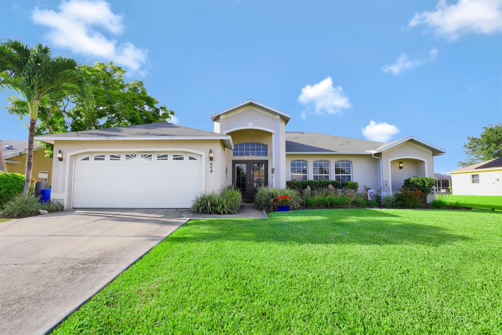 219 SW 42nd St, Cape Coral, FL 33914
