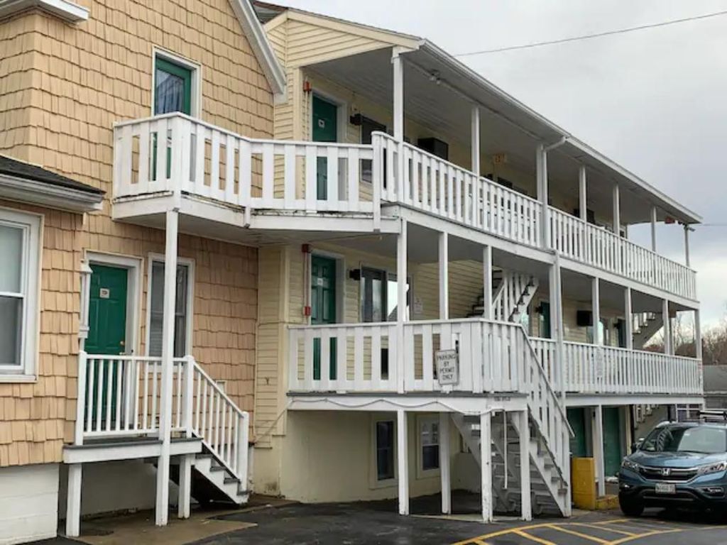 70 E  Grand Ave #108, Old Orchard Beach, ME 04064