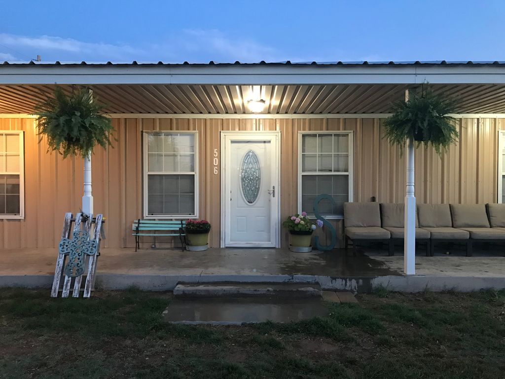 506 E 11th St, Mccamey, TX 79752 Trulia