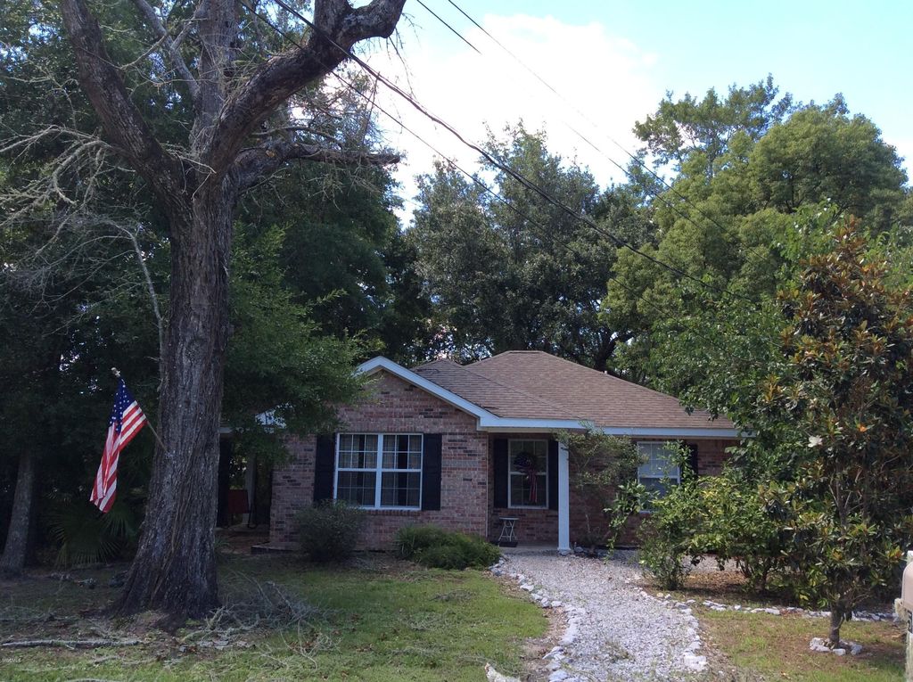 835 E Second St, Pass Christian, MS 39571 Trulia