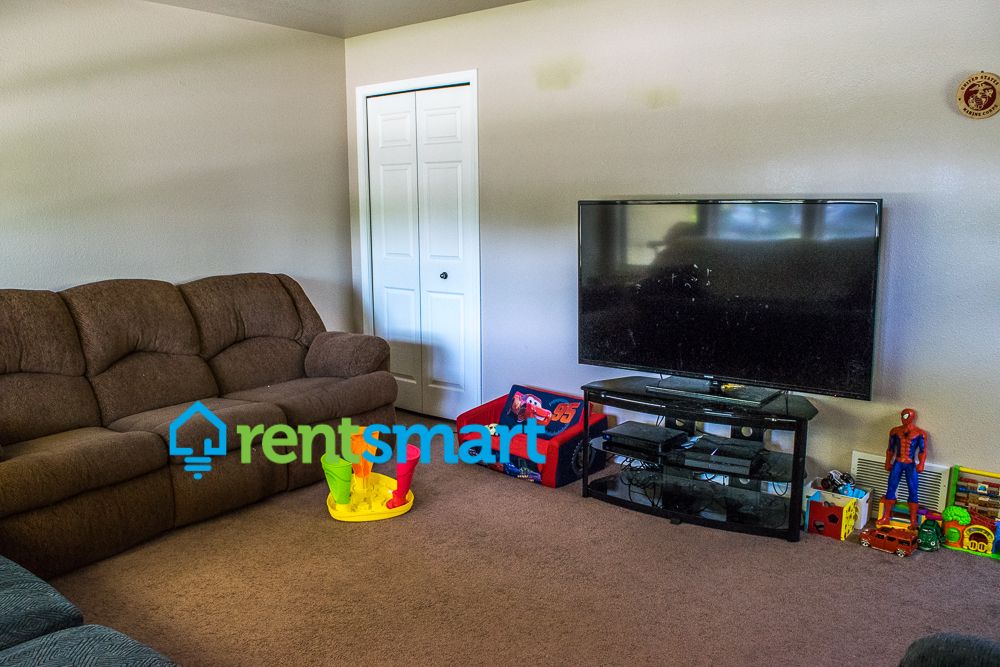 2034 S  13th St W #A, Missoula, MT 59801