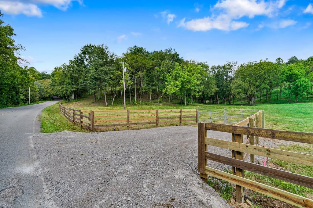 Johnson Hollow Rd, Thompsons Station, TN 37179 Trulia