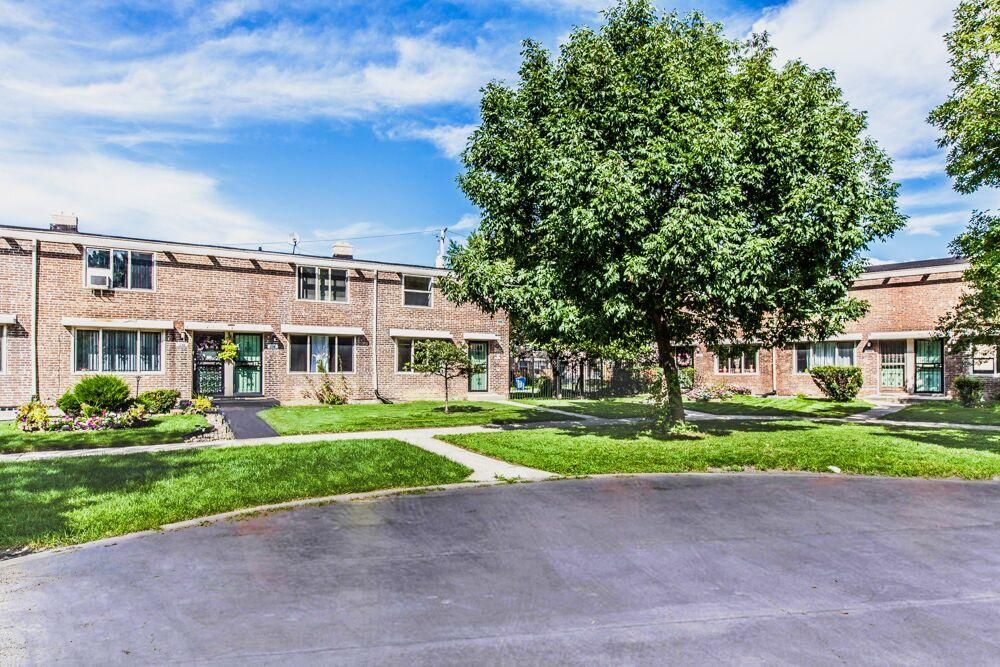 9119 S Stewart Ave, Chicago, IL 60620