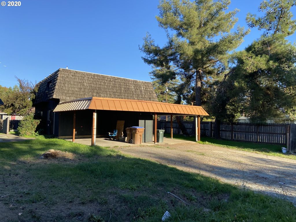 147 D St, Riddle, OR 97469 Trulia