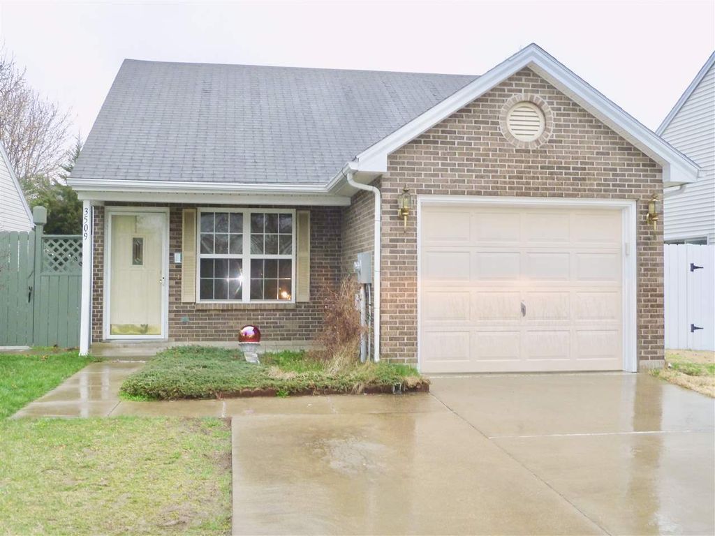 3509 Park Ridge Dr, Evansville, IN 2 Bed, 2 Bath SingleFamily Home