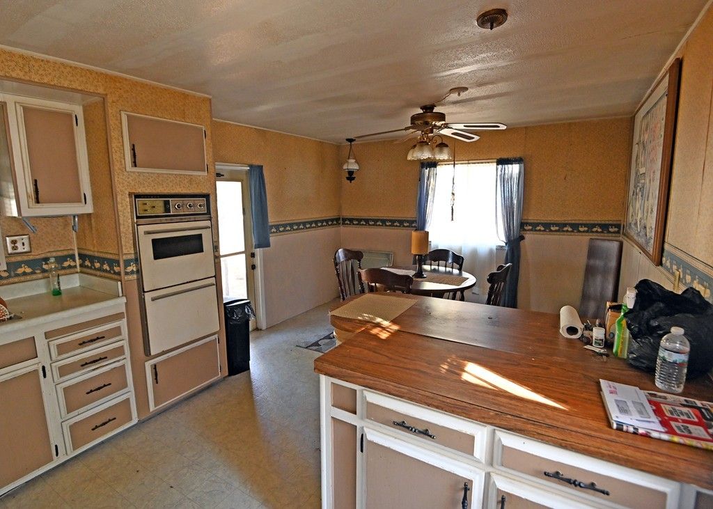 12 Siesta Dr, West Wareham, MA 2 Bed, 1 Bath Mobile / Manufactured