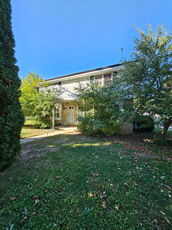 60076009 N 109th St. (Duplex) Milwaukee, WI Trulia