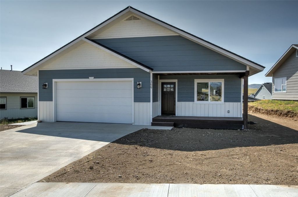 359 Lake View Rd, Hayden, CO 81639