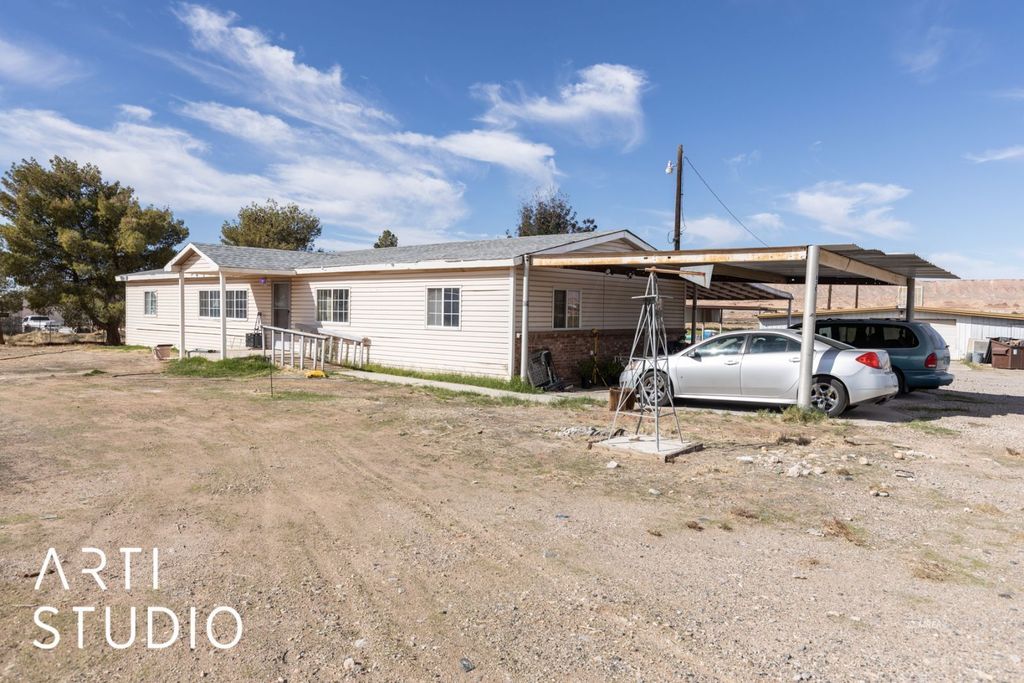 830 E  Riverside Rd, Bunkerville, NV 89007