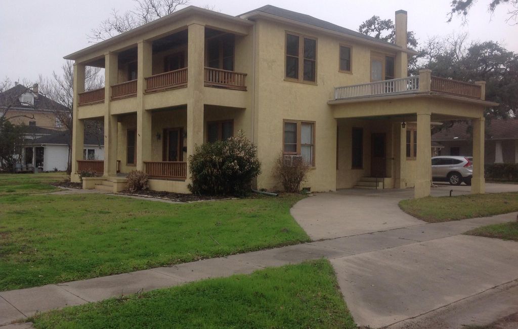 812 Terrell St, Cuero, TX 77954 Trulia