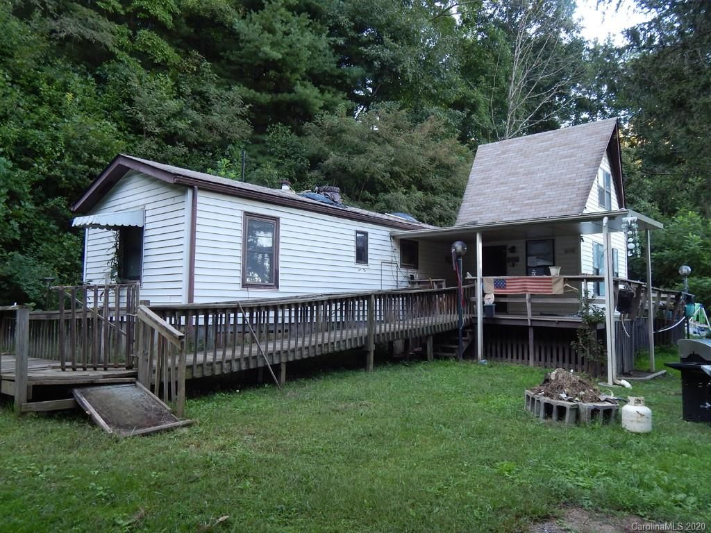 420 Bradley St, Waynesville, NC 28786 2 Bed, 2 Bath