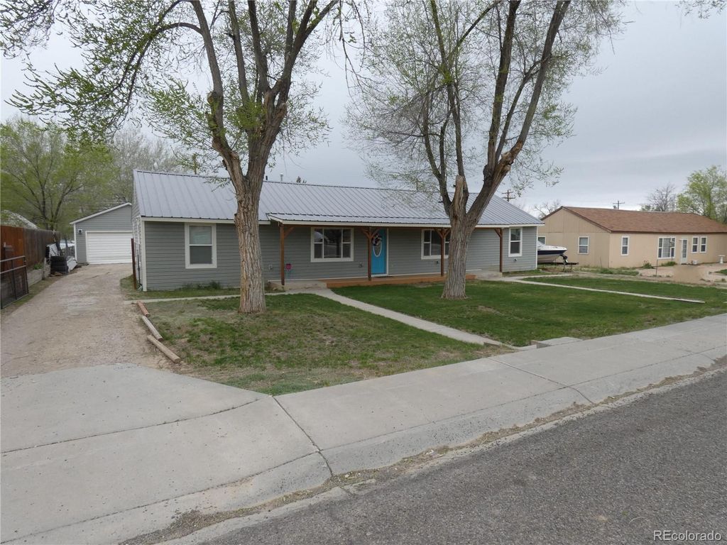 307 S Sunset Ave, Rangely, CO 81648 Trulia