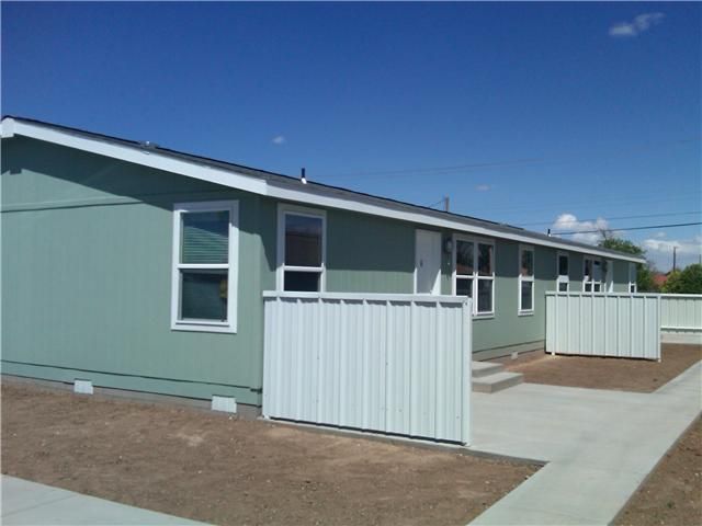 1725 S Abilene Ave, Portales, NM 88130