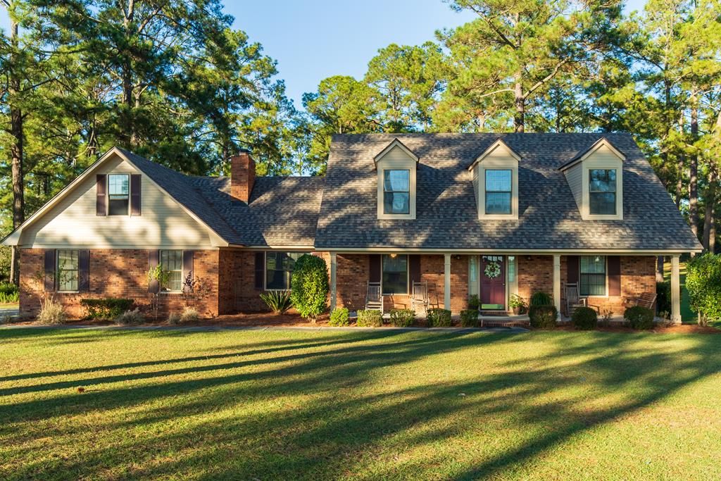 15575 Valdosta Hwy, Valdosta, GA 31602 4 Bed, 3 Bath SingleFamily