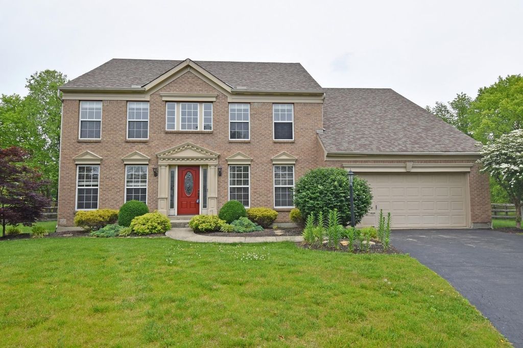 5572 Brompton Ct, Mason, OH 45040