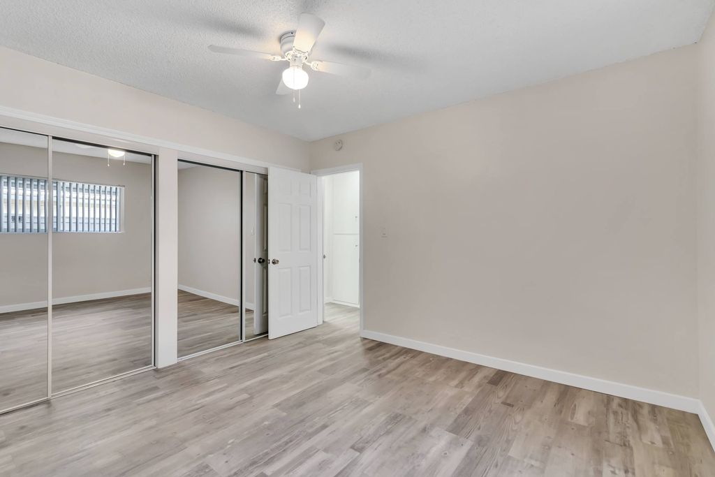 8721 Imperial Hwy, Downey, CA 90242