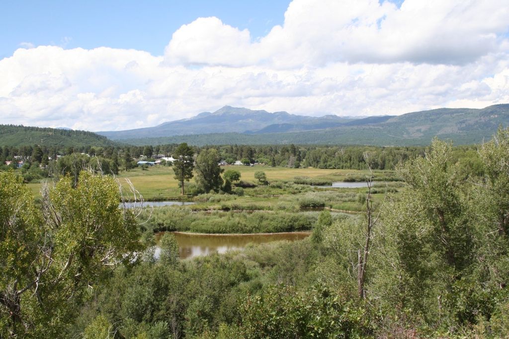 Lake Vw, Chama, NM 87520