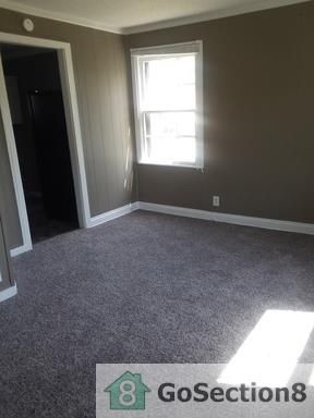2745 S Vassar Ct, Wichita, KS 67210