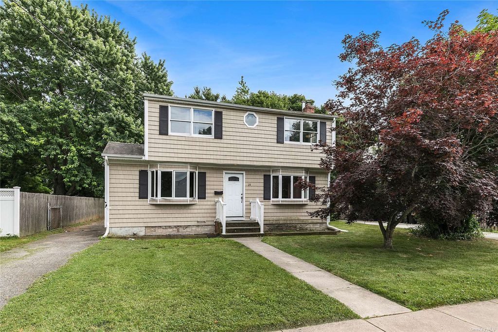 19 Plymouth Drive, Massapequa, NY 11758 MLS 3414035 Trulia