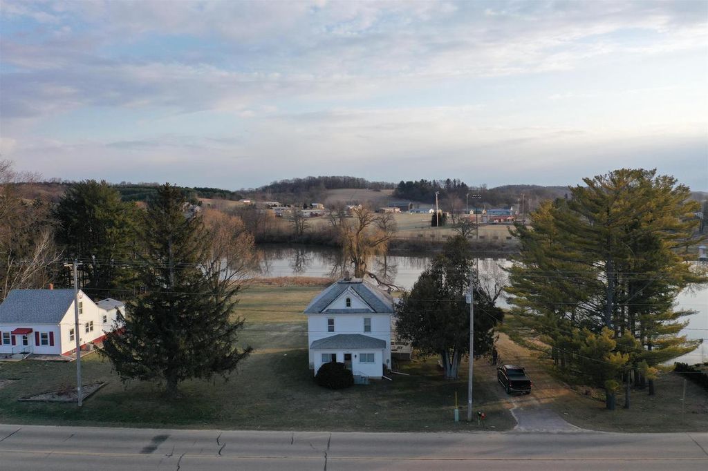 121 County Hwy V, Cazenovia, WI 53924 MLS 1953254 Trulia