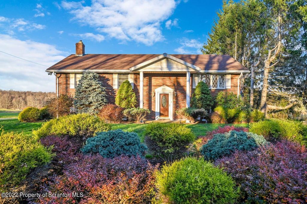 245 Country Club Rd, Jermyn, PA 18433 Trulia