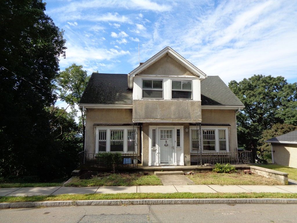 188 Palfrey St, Watertown, MA 02472