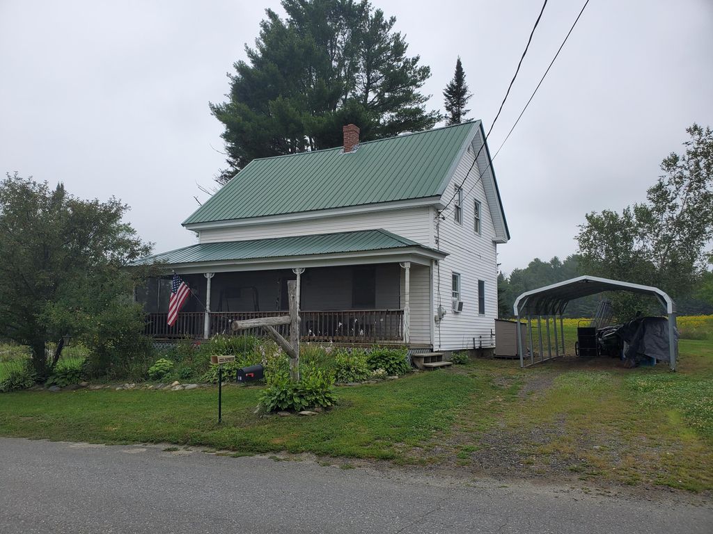 13 Goff Rd, Dexter, ME 04930