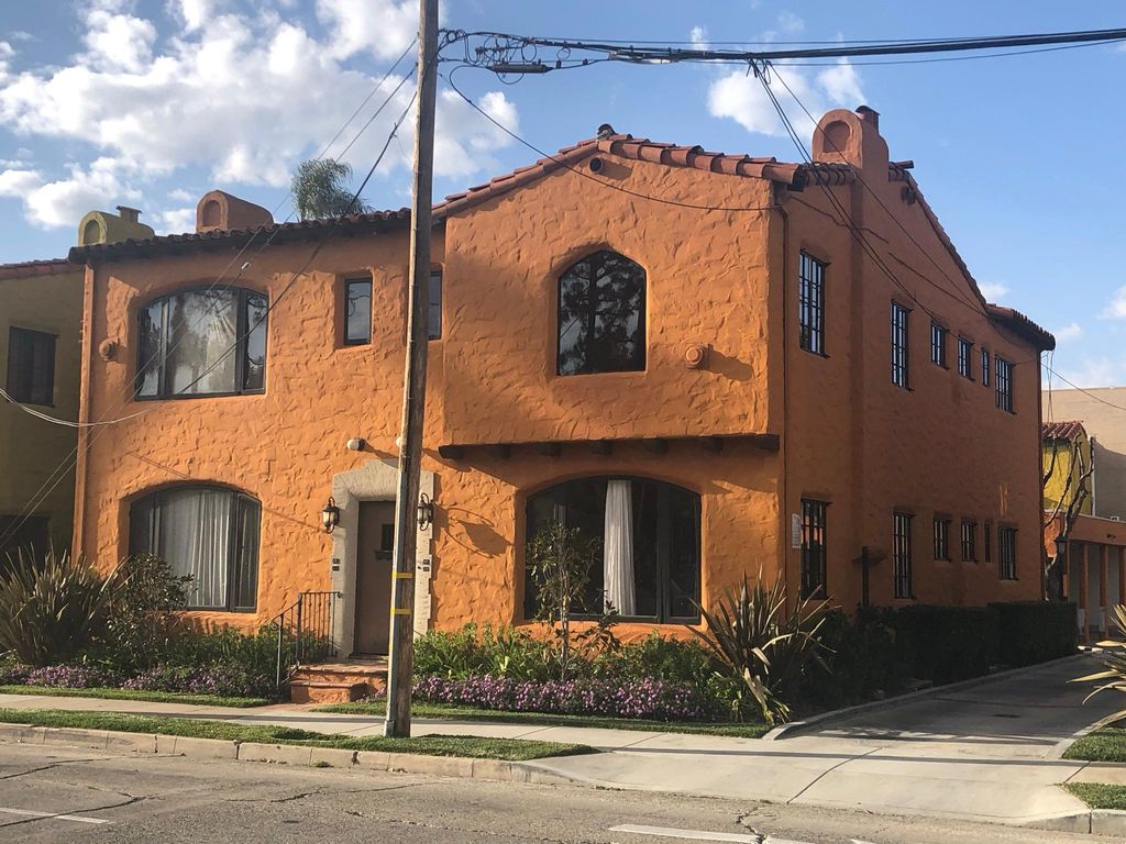 213.5 W Buffalo Ave, Santa Ana, CA 92706 - See Est. Value, Schools \u0026 More, image size:1024x768