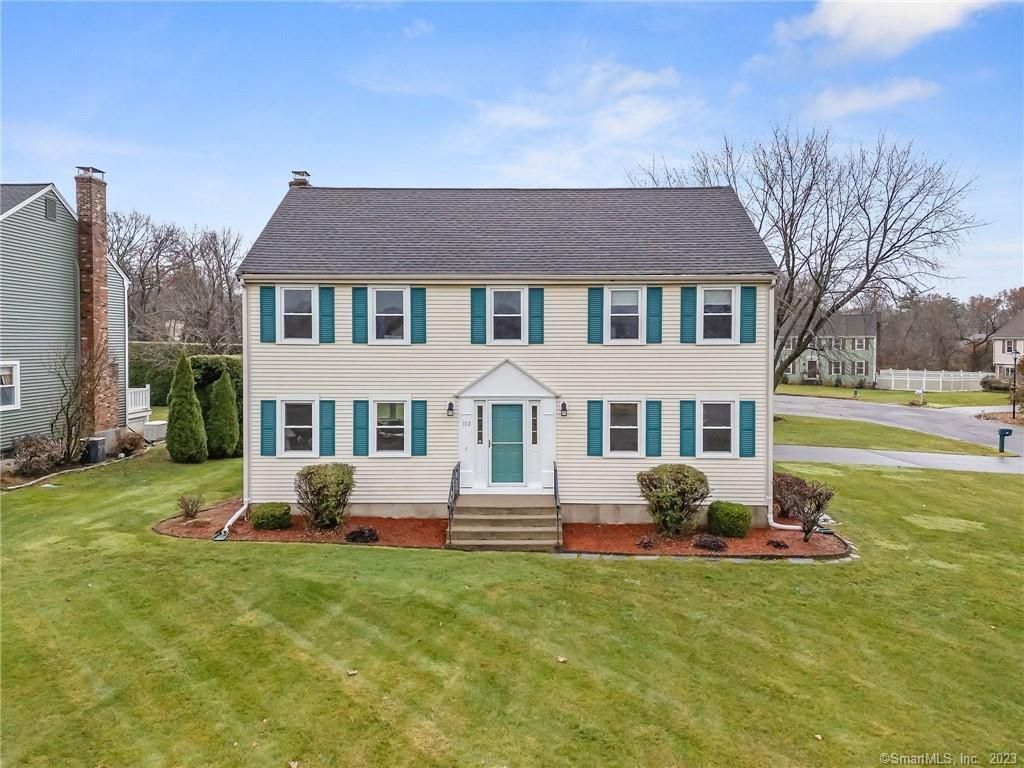 102 Orchard Hill Dr, Wethersfield, CT 06109 See Est. Value, Schools