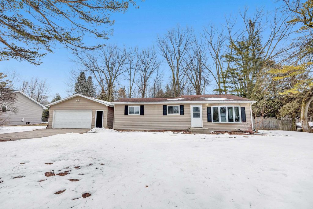 3096 Birch Rd, Suamico, WI 54173 Trulia
