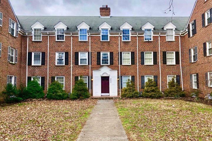 2419 Longview Ave SW #10, Roanoke, VA 24014