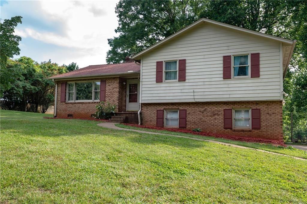 1653 Magnum Rd, Hickory, NC 28602 Trulia 1653 Magnum Rd, Hickory, NC 28602 Trulia