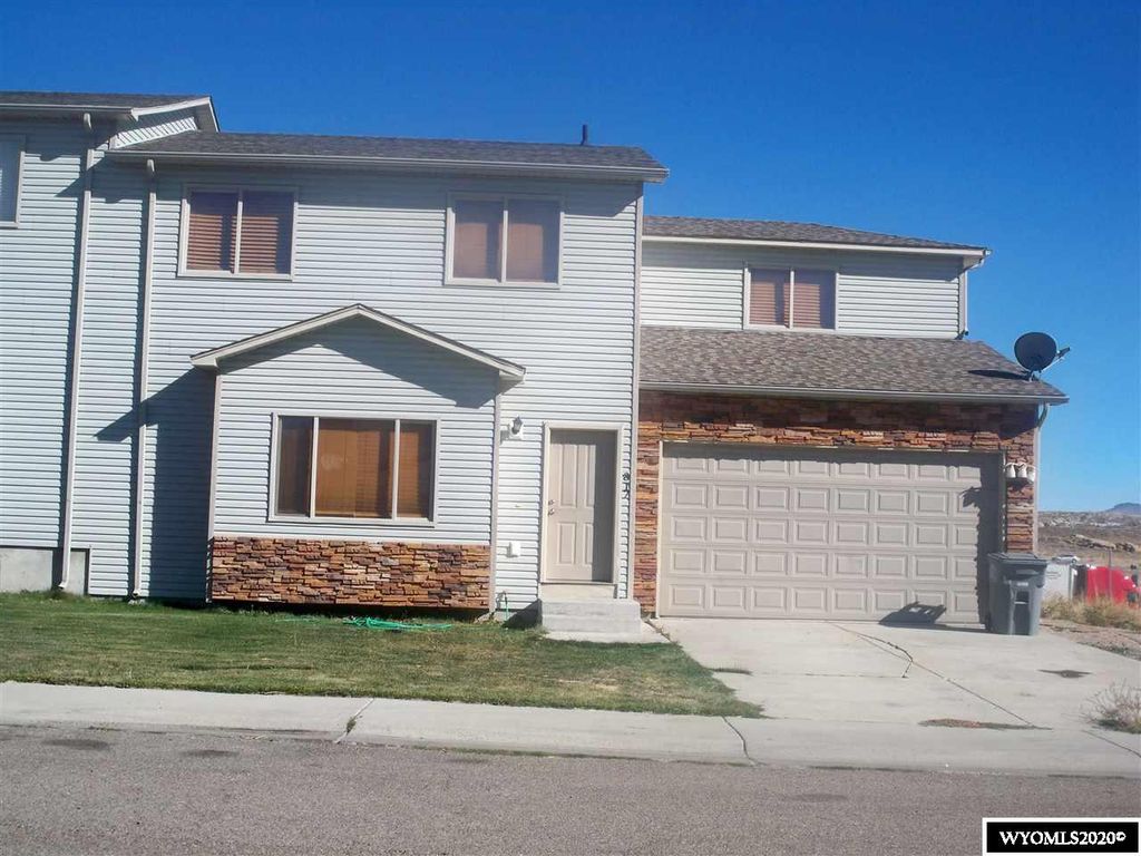 817 Blue Sage Way, Rock Springs, WY 82901