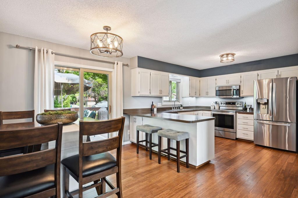 8933 Oakview Ln N, Maple Grove, MN 55369 | Trulia