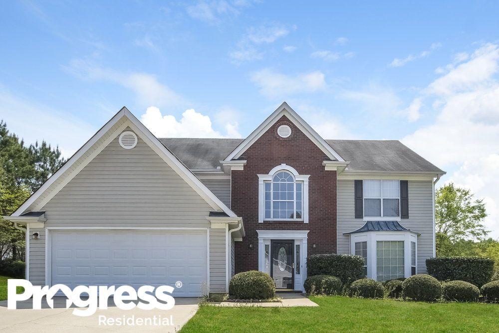 2410 Lake Cove Ct, Lithonia, GA 30058