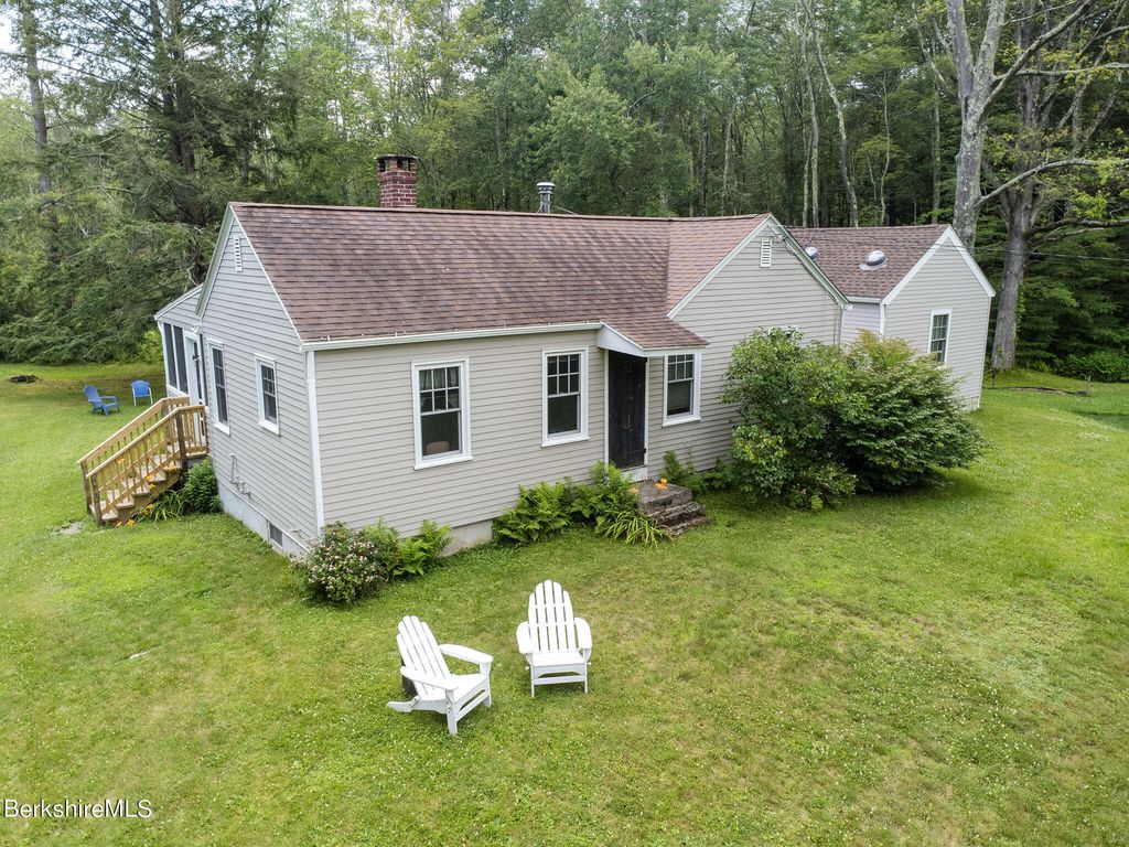52 Sheffield Rd, South Egremont, MA 01258