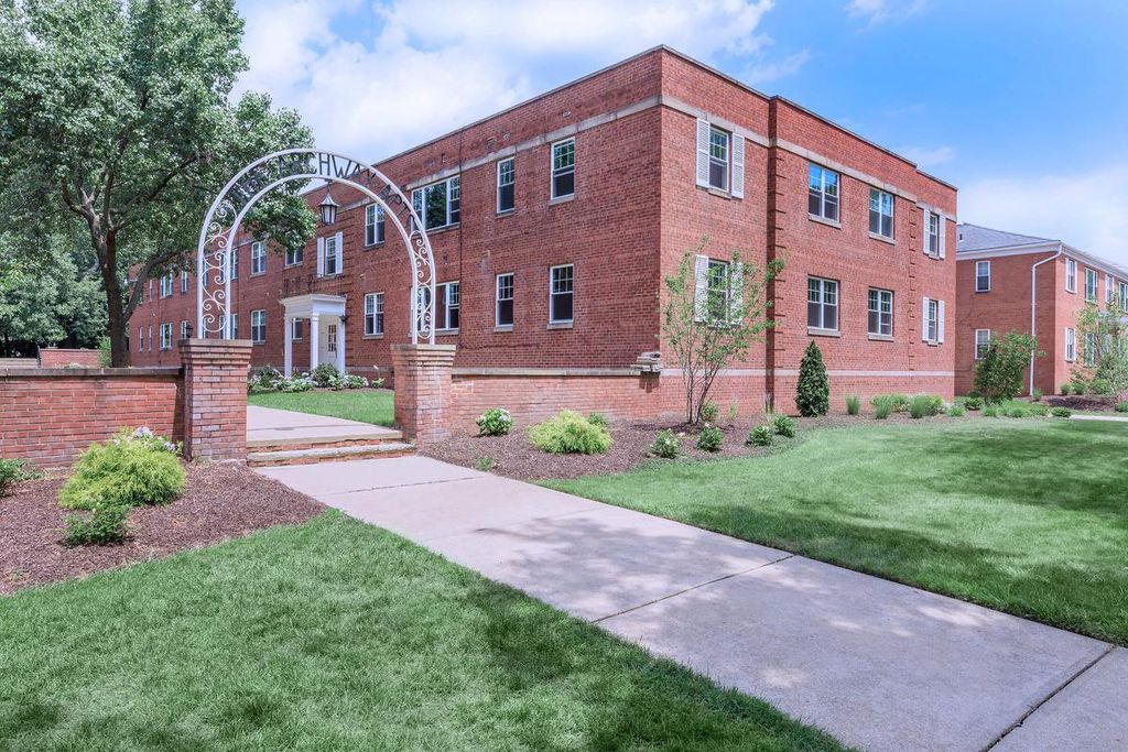 51  Archway riviera apartments with Simple Design