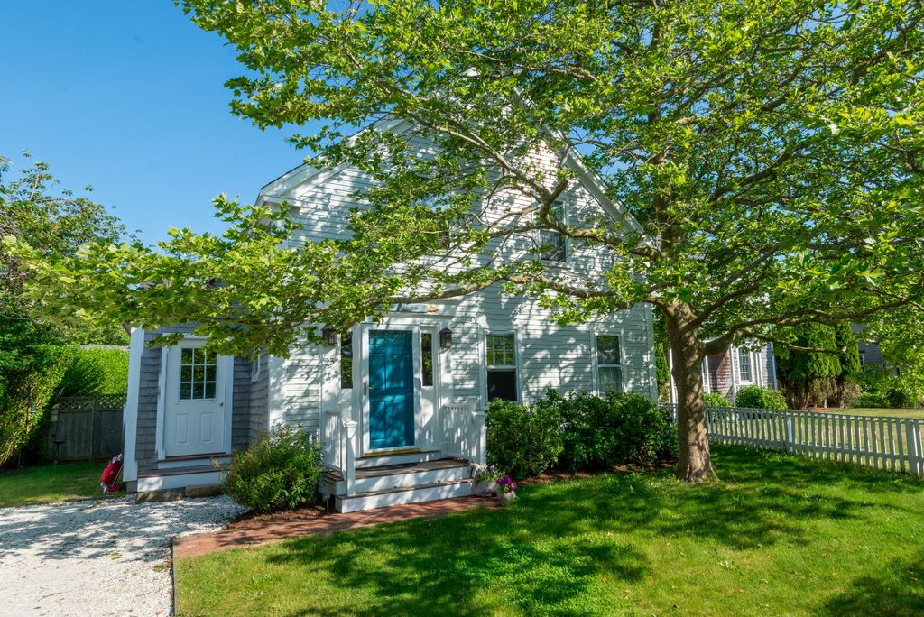 23 Goldfinch Dr, Nantucket, MA 02554 | MLS# 91338 | Trulia