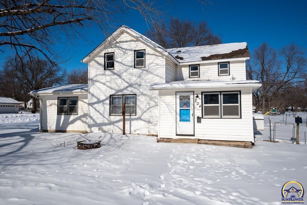 204 E Hall Ave, Burlingame, KS 66413 Trulia