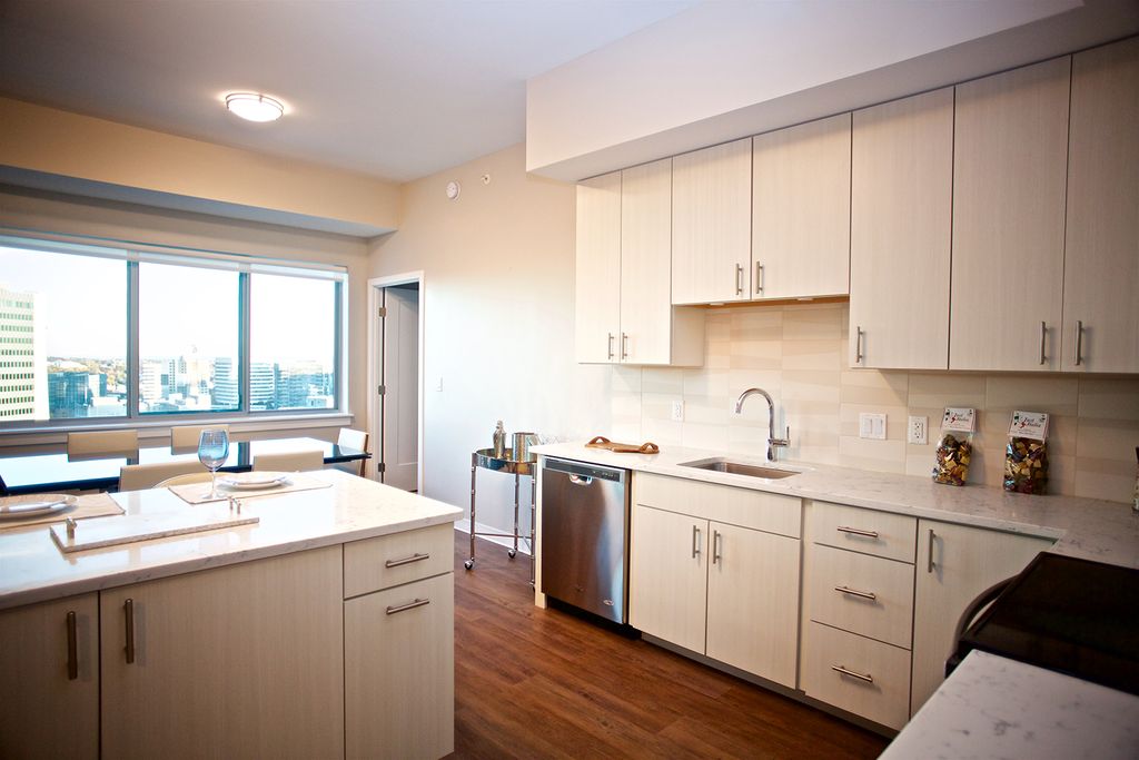184 Summer St #2008, Stamford, CT 06901