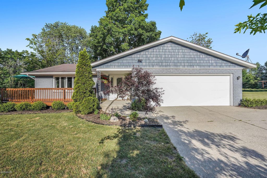 10895 96th Ave, West Olive, MI 3 Bed, 2 Bath SingleFamily Home 31