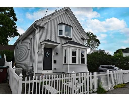 5 Cottage Ct, Middleboro, MA 02346