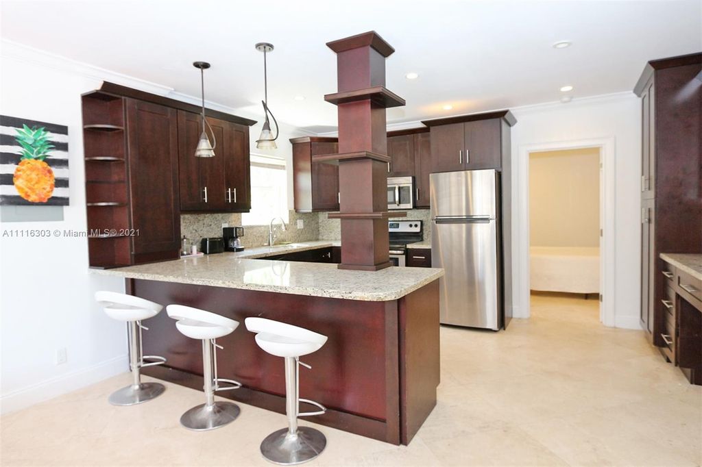 7636 Abbott Ave #2, Miami Beach, FL 33141