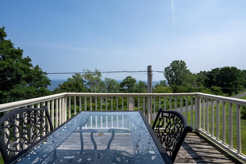 6 Grand Isle Way, Plattsburgh, NY 12903