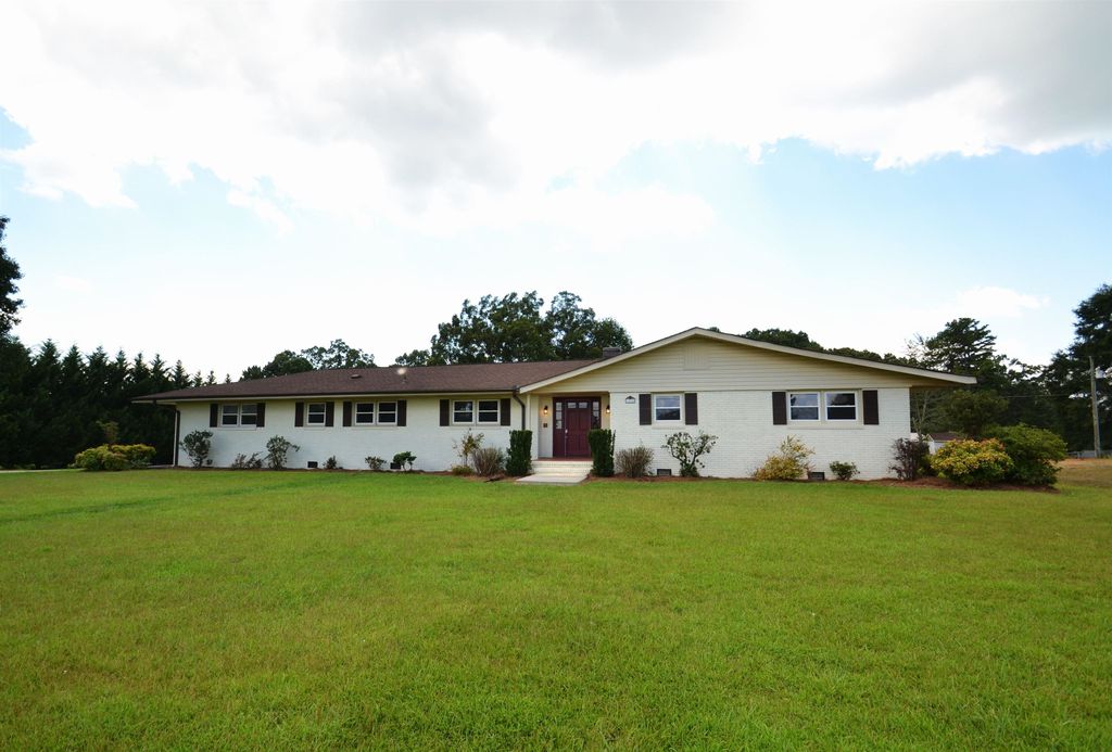 1898 John Dodd Rd, Wellford, SC 29385 Trulia