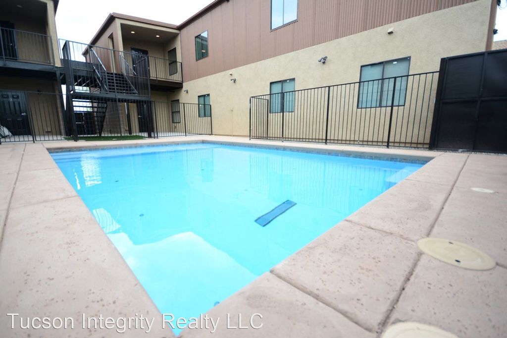 50 N Mountain Ave, Tucson, AZ 85719
