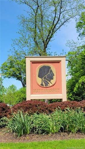 138 Natchaug Dr #138, Meriden, CT 06450